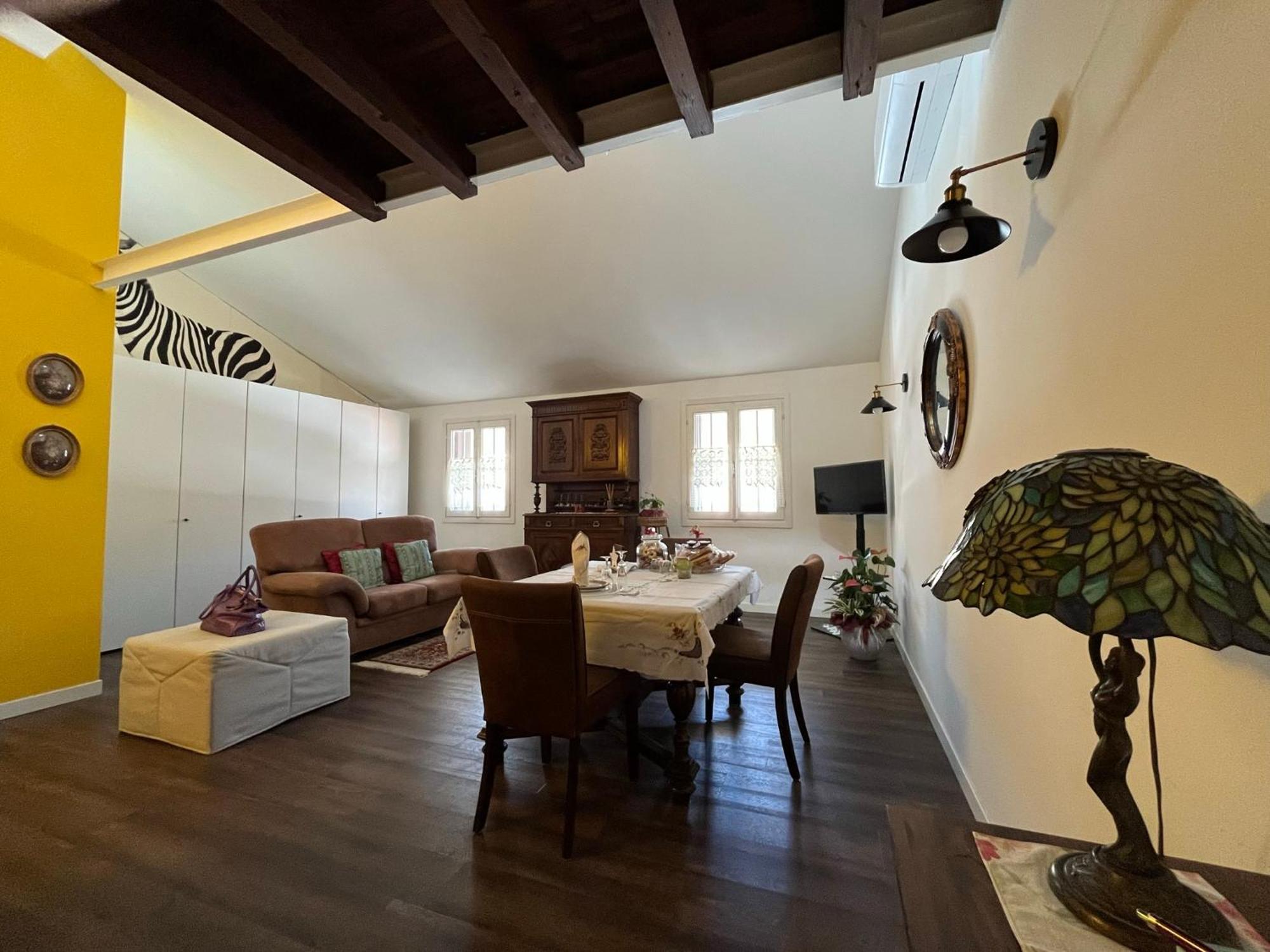 شقة Casa Di Adelaide سكيو المظهر الخارجي الصورة